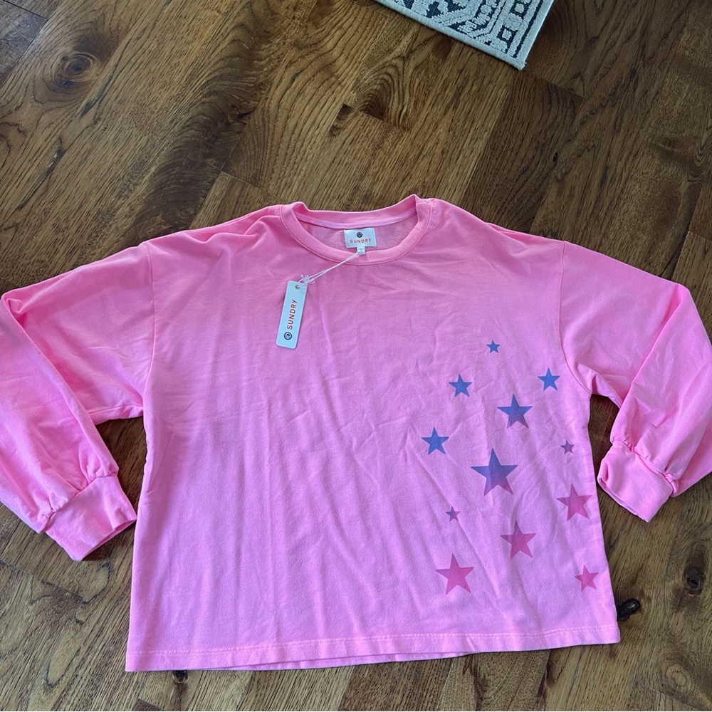 Sundry Pink Star sweatshirt light weight